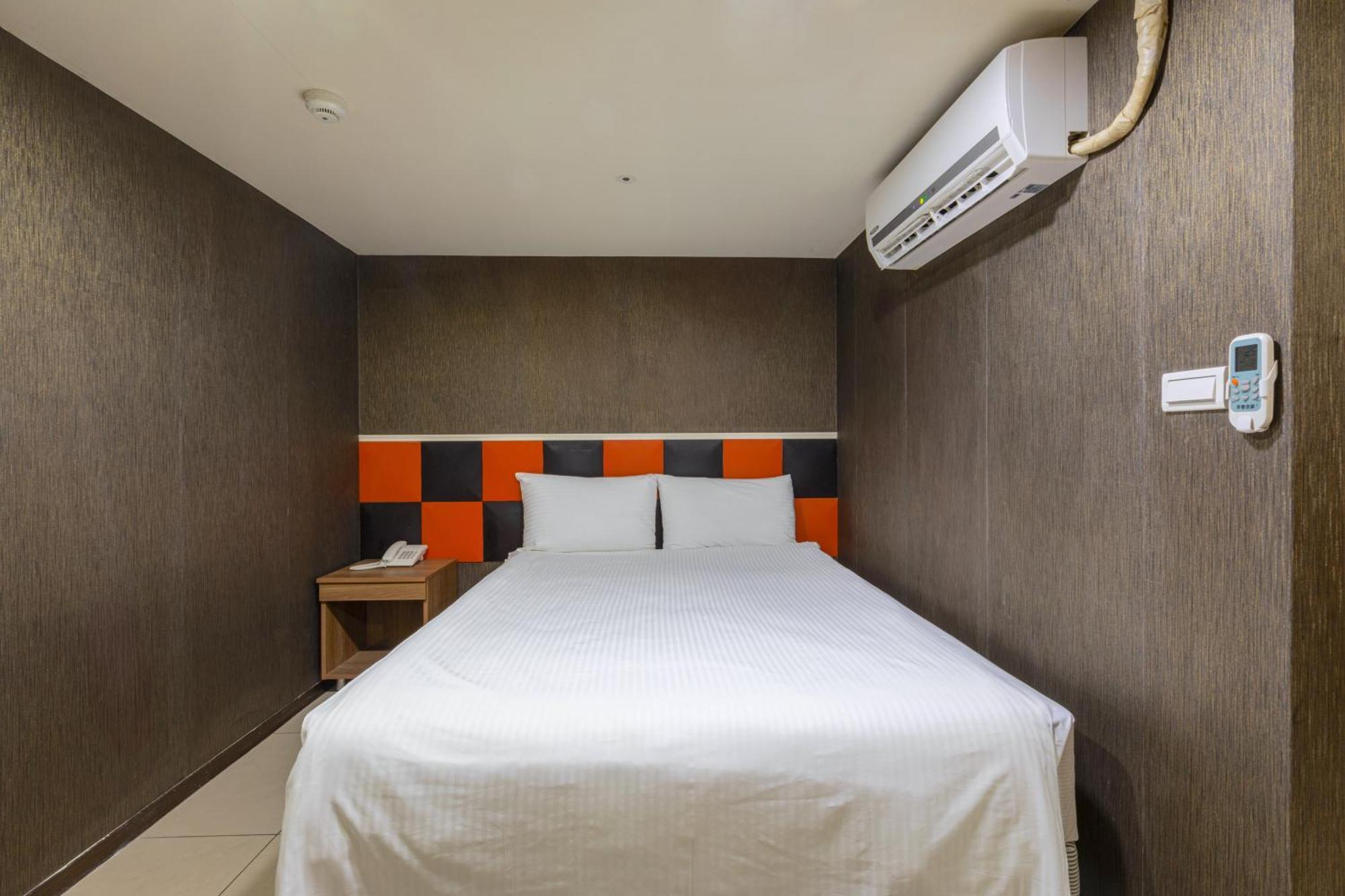 E Lim Hotel Zhongli Cameră foto